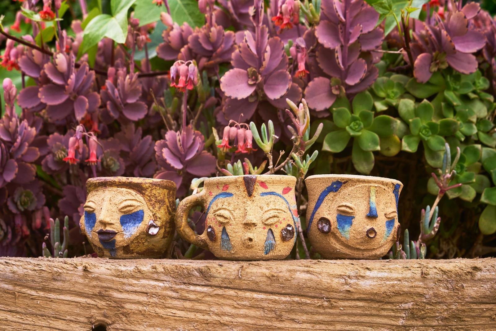 #Arteencerámica #objetosmágicos #objetosmágicoscerámica #ceramicaartesanal #ventadecerámicas #ceramicaterracota #ceramicaritual #alfareriaarte #almacerámicas #objetosrituales #objetoscerámica