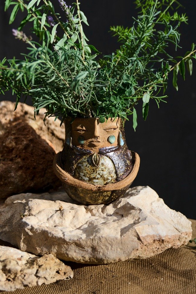 #Arteencerámica #objetosmágicos #objetosmágicoscerámica #ceramicaartesanal #ventadecerámicas #ceramicaterracota #ceramicaritual #alfareriaarte #almacerámicas #objetosrituales #objetoscerámica