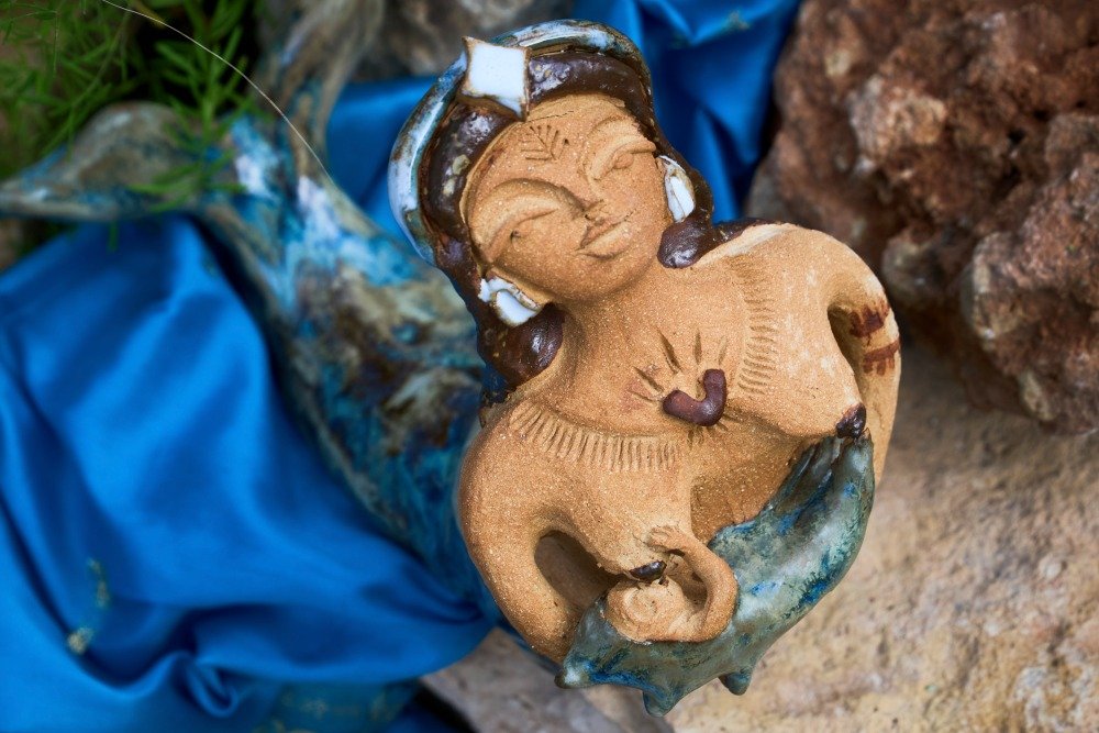 #Arteencerámica #objetosmágicos #objetosmágicoscerámica #ceramicaartesanal #ventadecerámicas #ceramicaterracota #ceramicaritual #alfareriaarte #almacerámicas #objetosrituales #objetoscerámica