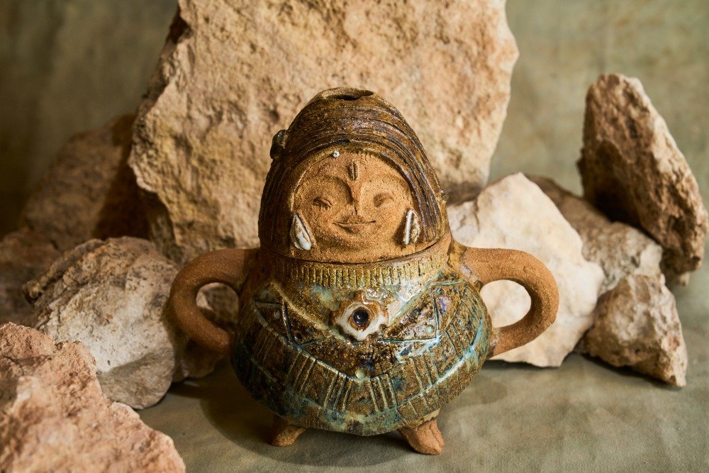 #Arteencerámica #objetosmágicos #objetosmágicoscerámica #ceramicaartesanal #ventadecerámicas #ceramicaterracota #ceramicaritual #alfareriaarte #almacerámicas #objetosrituales #objetoscerámica